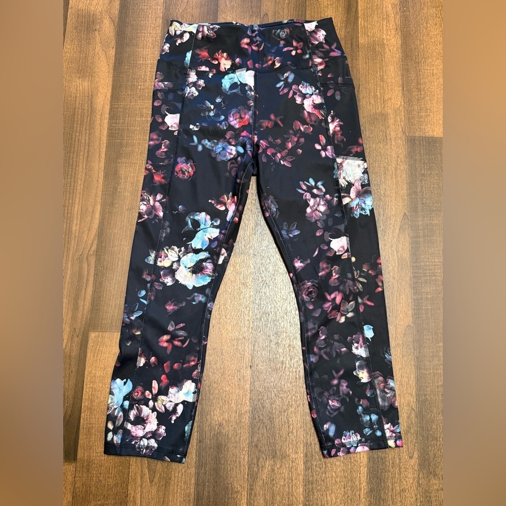Avia Black and Pink Floral Leggings Stretchy Athleisure